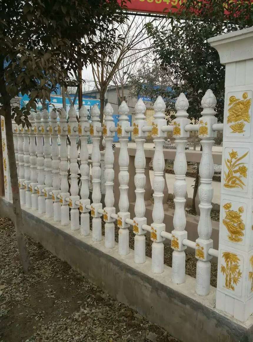 雕花水泥護(hù)欄